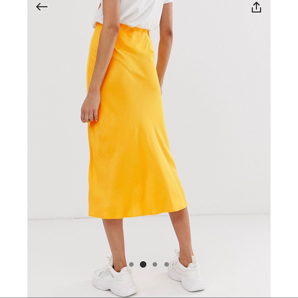 NWT ASOS Yellow Midi Skirt 💛✨💛✨